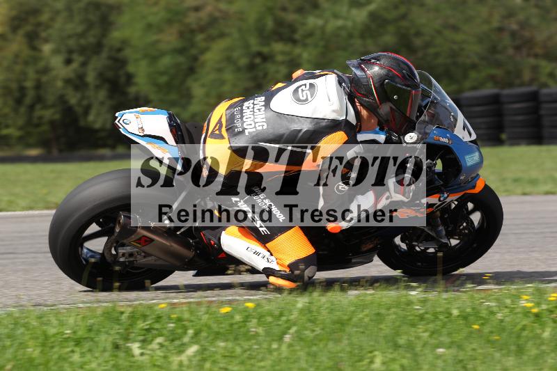 Archiv-2022/63 10.09.2022 Speer Racing ADR/RSE/11